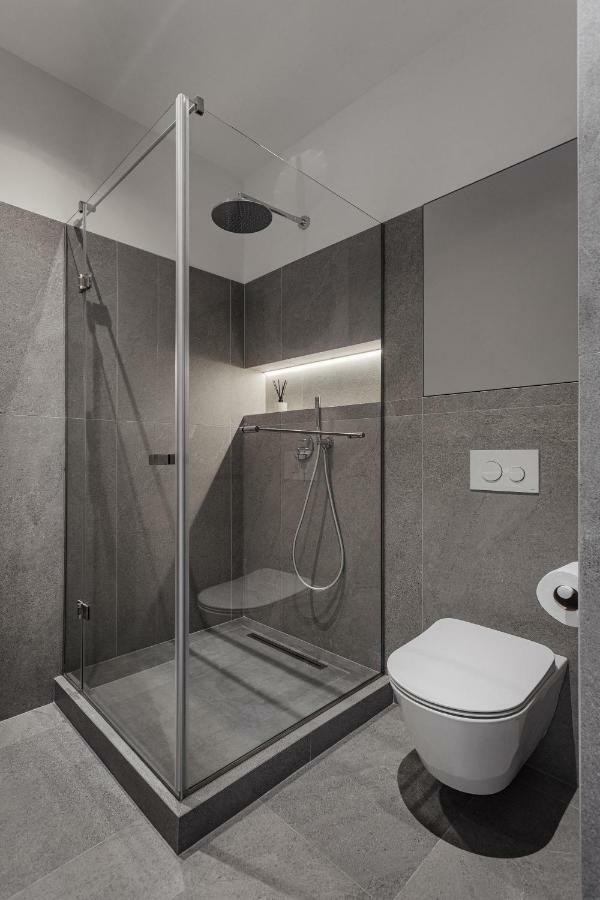 Beyonddare Apartments Odessa Extérieur photo